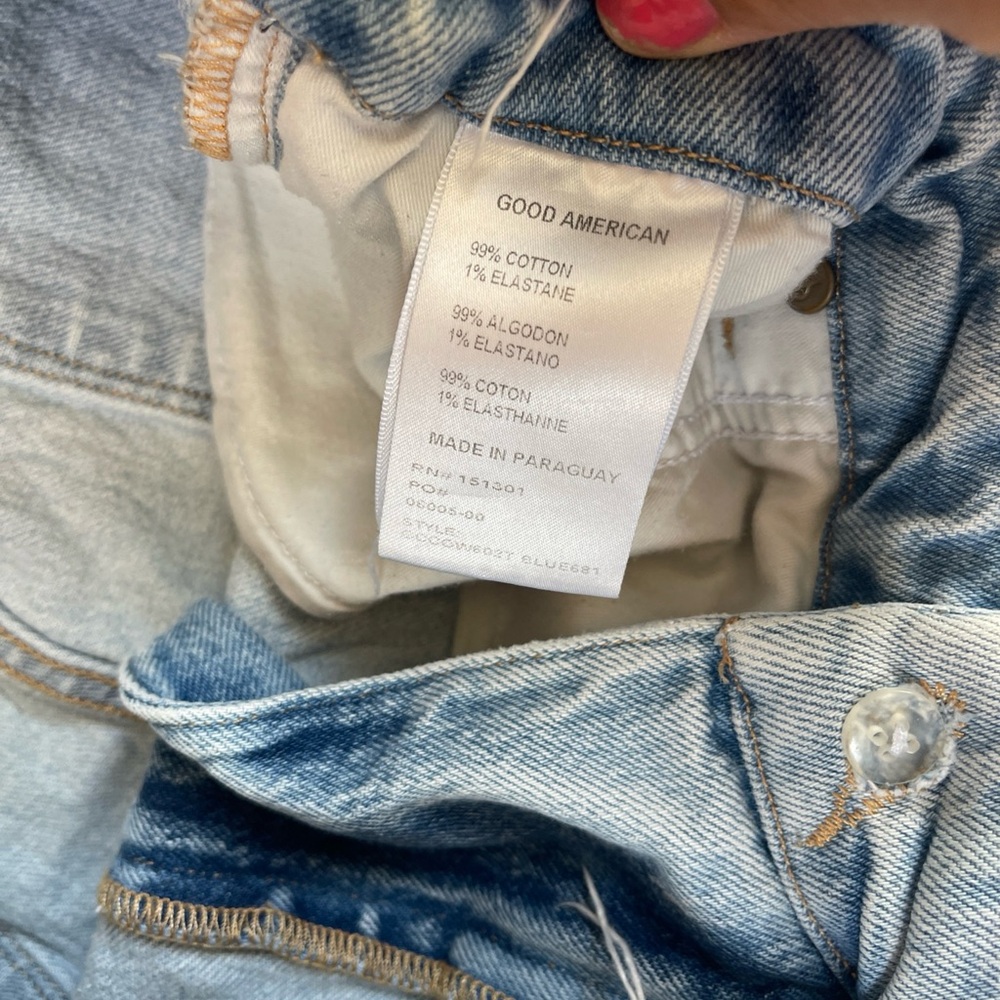 Good American Light Blue Denim Shorts size 15 - Picture 3 of 7